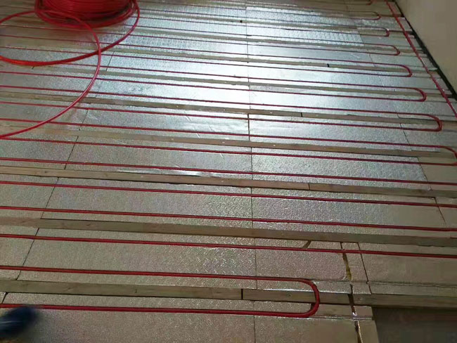 預置溝槽鋁板地暖模塊